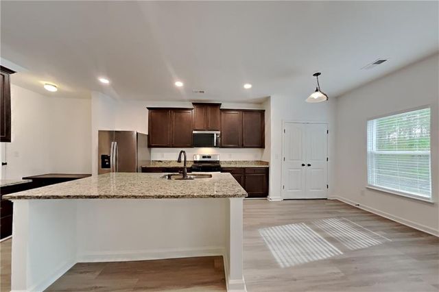 1371 Key Manor Lane, Lawrenceville, GA 30045