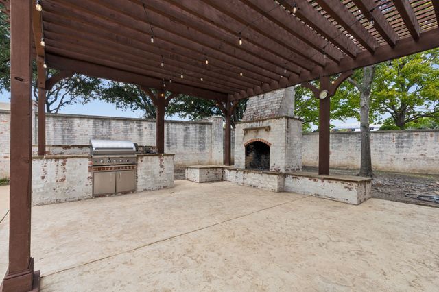 737 Snowshill Trail, Coppell, TX 75019