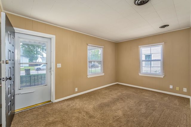6462 N East Park View St, Park City, KS 67219