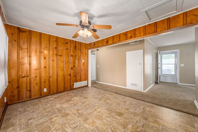 6462 N East Park View St, Park City, KS 67219