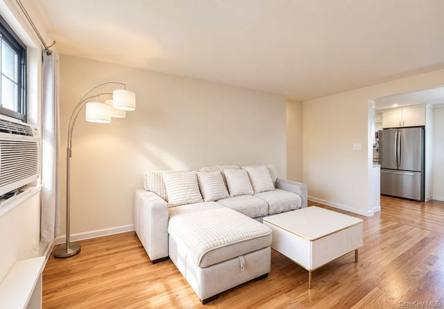 136-04 68th Dr A, Kew Garden Hills, NY 11367