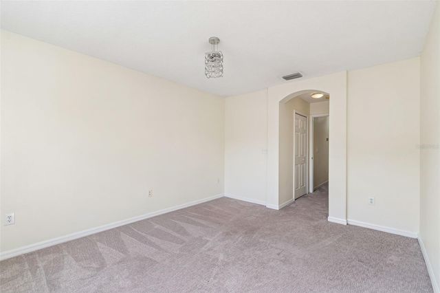 18107 NASSAU POINT DR, Tampa, FL 33647