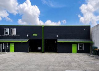 5712 Funston St, Hollywood, FL 33023