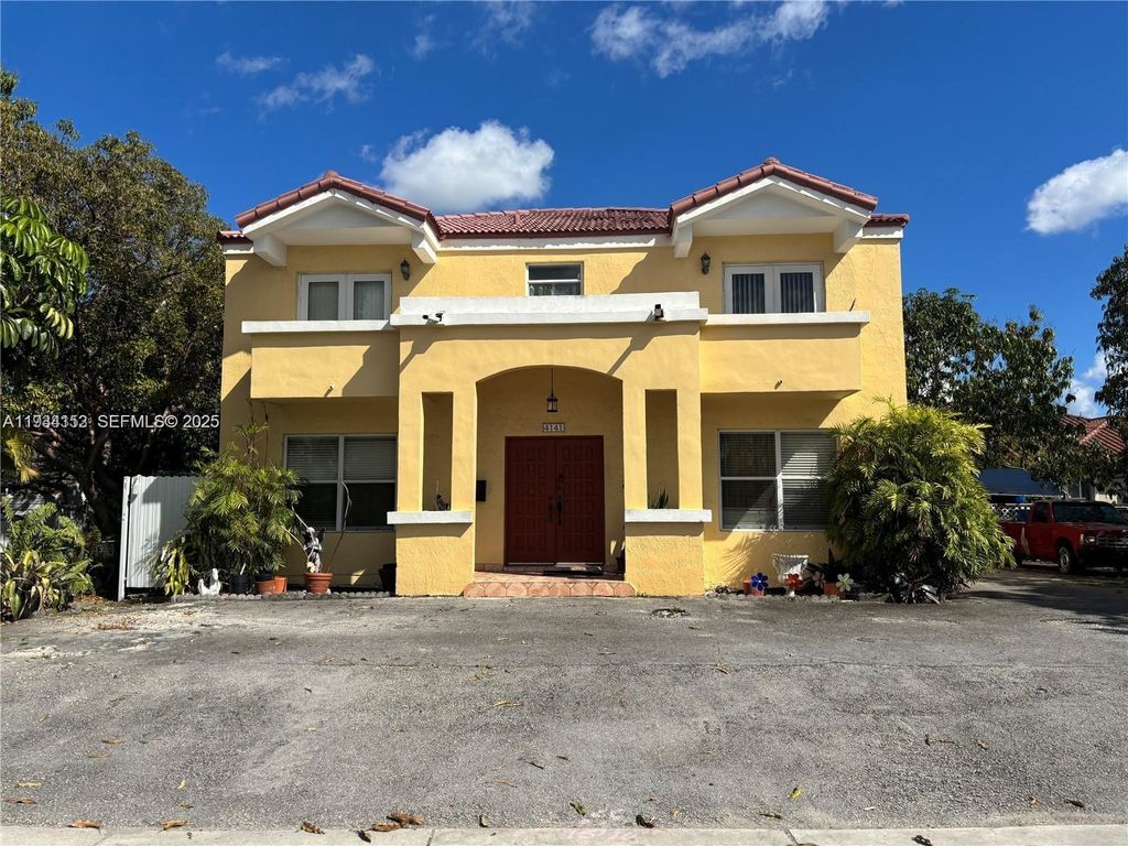 4141 W 4th Ave, Hialeah, FL 33012