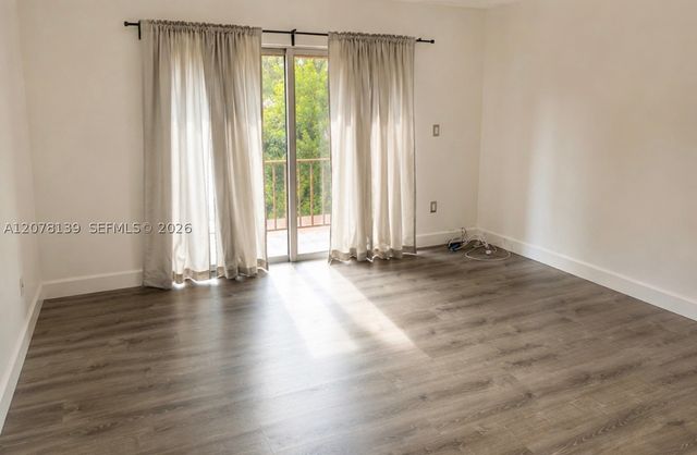 890 SW 129th Pl 210, Miami, FL 33184