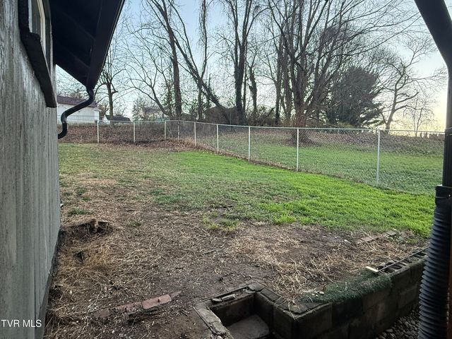 159 King Mill Pike, Bristol, VA 24201