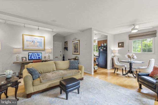 3408 MARTHA CUSTIS DR, Alexandria, VA 22302