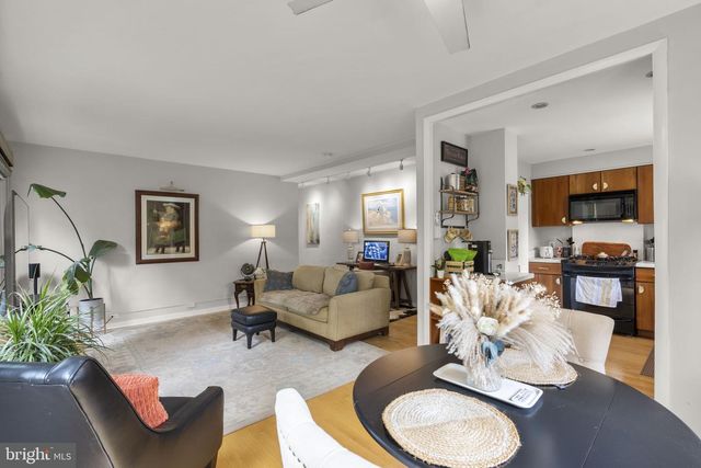 3408 MARTHA CUSTIS DR, Alexandria, VA 22302