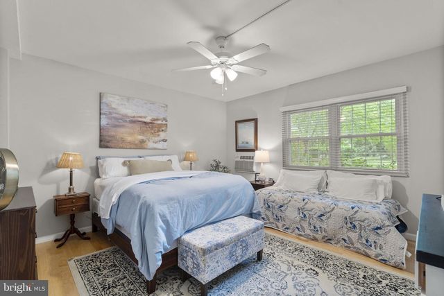3408 MARTHA CUSTIS DR, Alexandria, VA 22302