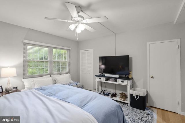 3408 MARTHA CUSTIS DR, Alexandria, VA 22302