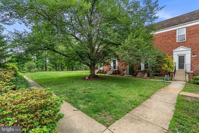 3408 MARTHA CUSTIS DR, Alexandria, VA 22302