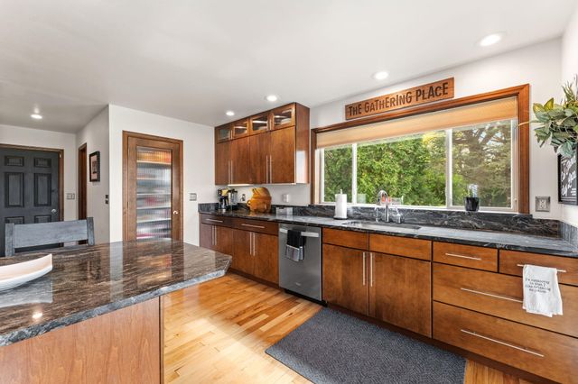 1821 Forest Lane, Crown Point, IN 46307