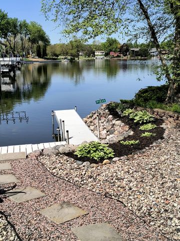 1821 Forest Lane, Crown Point, IN 46307