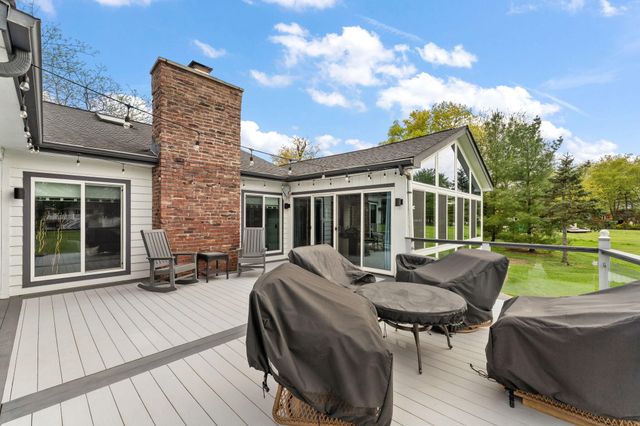 1821 Forest Lane, Crown Point, IN 46307