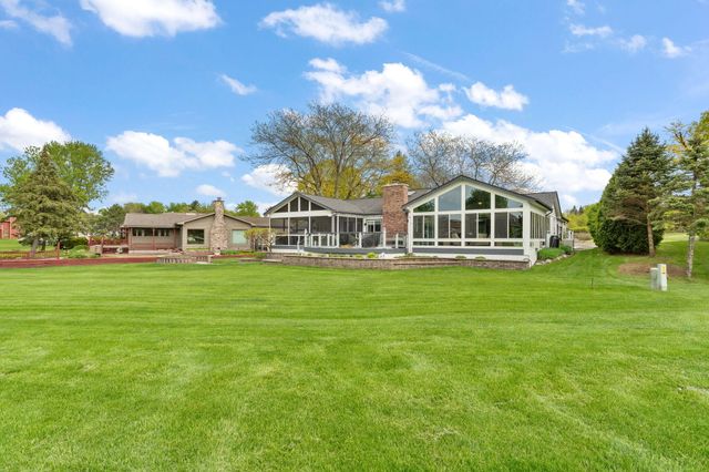 1821 Forest Lane, Crown Point, IN 46307