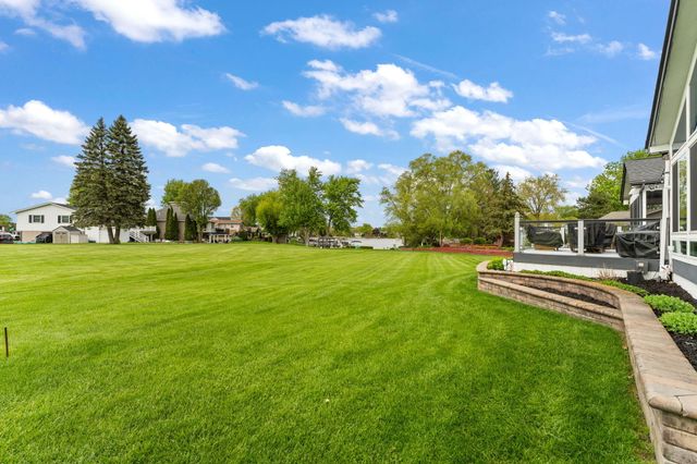 1821 Forest Lane, Crown Point, IN 46307