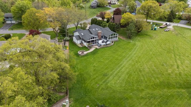1821 Forest Lane, Crown Point, IN 46307