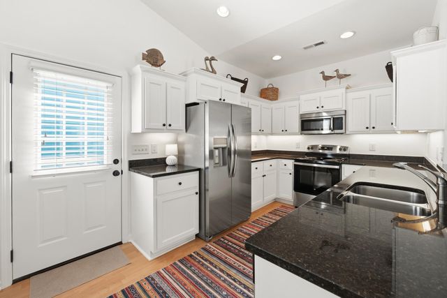 72 Weatherboard Ct., Pawleys Island, SC 29585