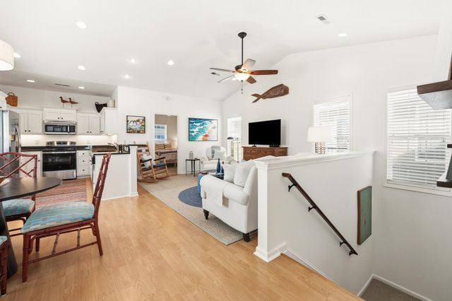 72 Weatherboard Ct., Pawleys Island, SC 29585