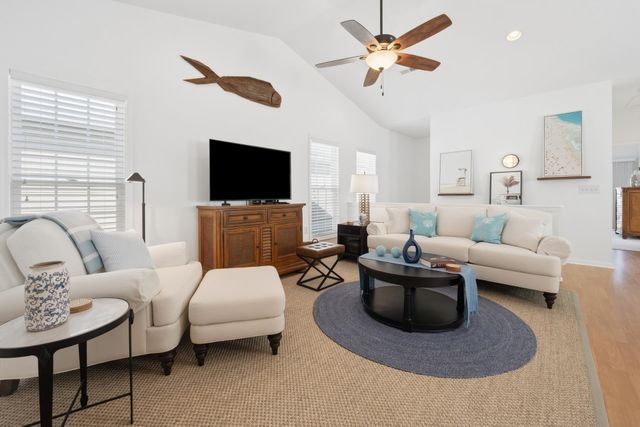 72 Weatherboard Ct., Pawleys Island, SC 29585