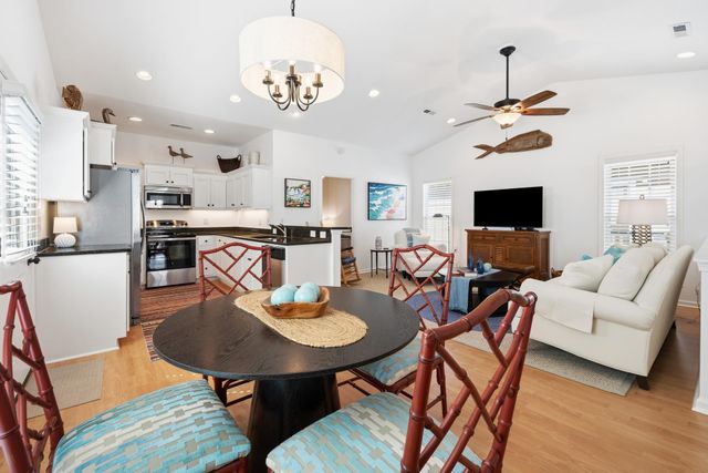 72 Weatherboard Ct., Pawleys Island, SC 29585