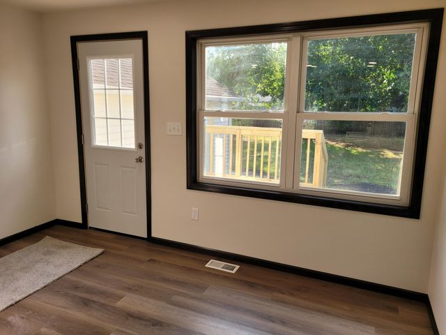 311 14th Street N, Moorhead, MN 56560