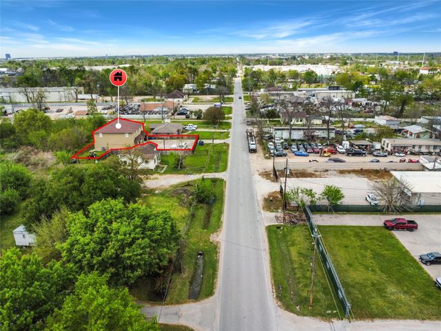 13301 & 13309 Reeveston Road, Houston, TX 77039