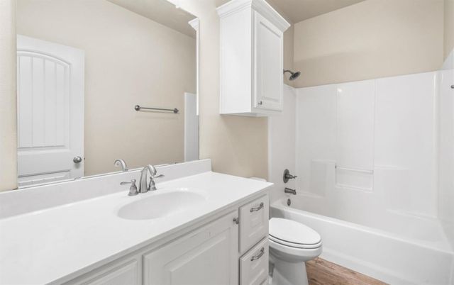 1215 Preston Trail, Wolfforth, TX 79382