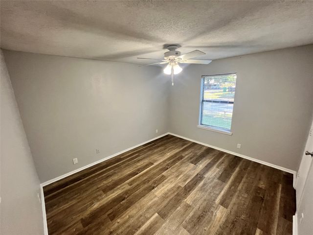 906 N Austin Street, Denton, TX 76201