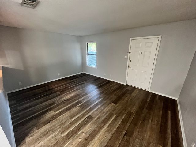 906 N Austin Street, Denton, TX 76201
