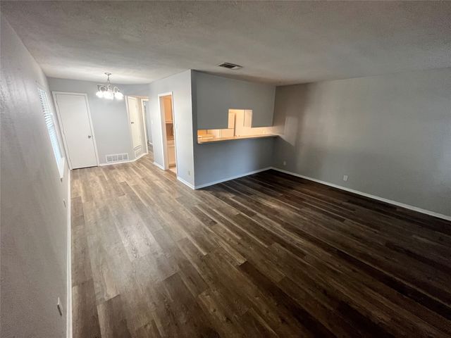 906 N Austin Street, Denton, TX 76201