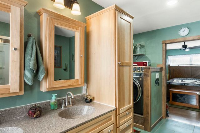 1902 Primrose Drive, Cedar Falls, IA 50613