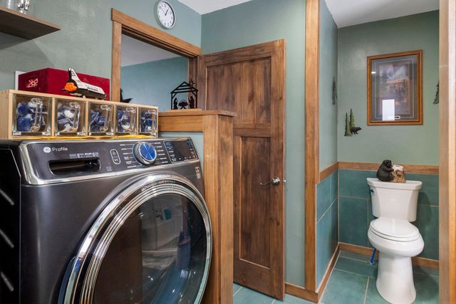 1902 Primrose Drive, Cedar Falls, IA 50613