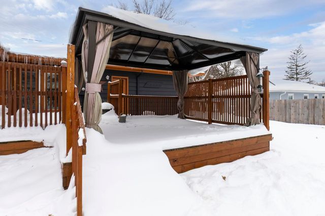 1902 Primrose Drive, Cedar Falls, IA 50613