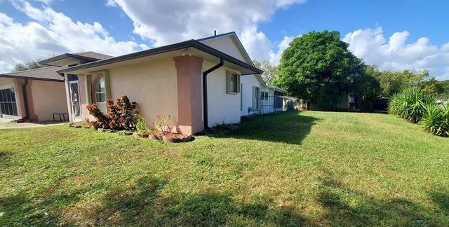 3004 SE Suntan Ct Court SE, Palm Bay, FL 32909