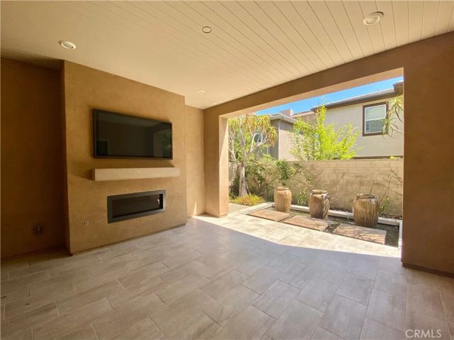 94 Swift, Irvine, CA 92618