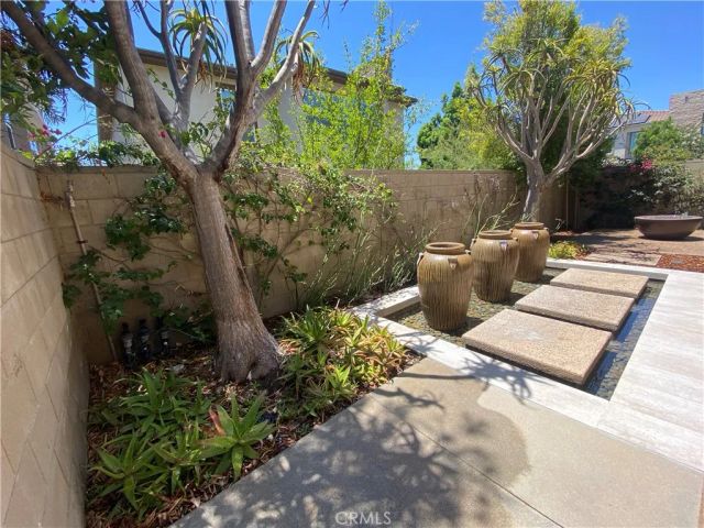 94 Swift, Irvine, CA 92618