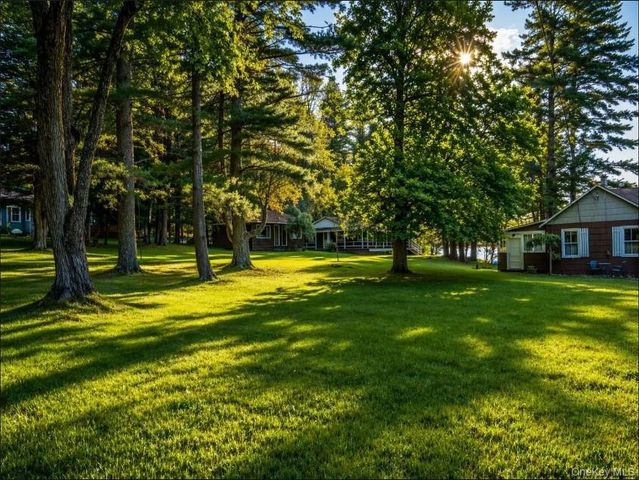 238 Lakeview Drive Road, Highland Lake, NY 12743