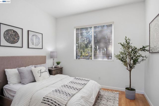 116 Mahogany Ln, Union City, CA 94587