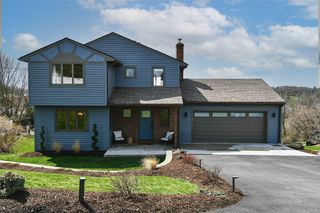 3061 Old Oakdale Road, South Fayette, PA 15057