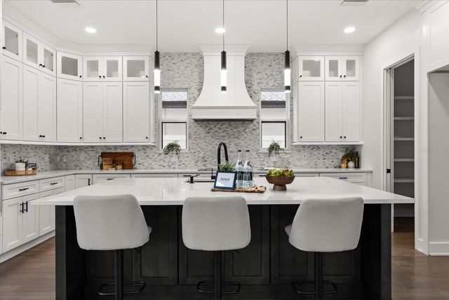 4405 ROCKLEDGE ROAD, Orlando, FL 32807