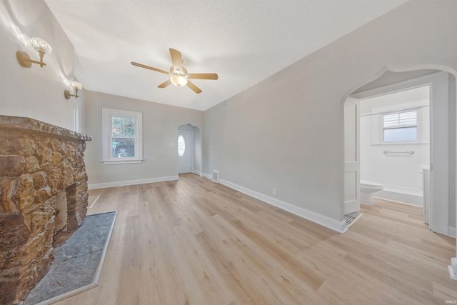 1401 Lodge Avenue, Evansville, IN 47714