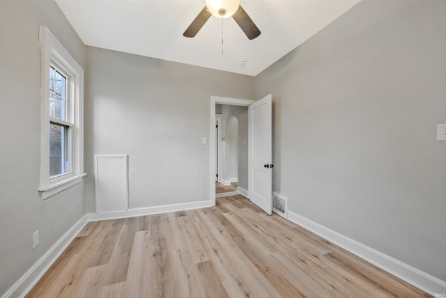 1401 Lodge Avenue, Evansville, IN 47714