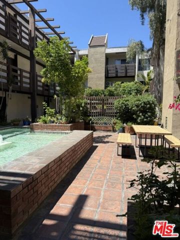 320 S Ardmore Avenue 314, Los Angeles, CA 90020