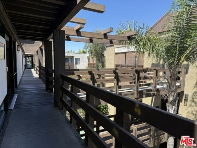 320 S Ardmore Avenue 314, Los Angeles, CA 90020