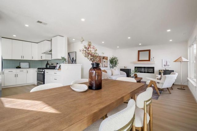 1444 Flores Drive, Pacifica, CA 94044