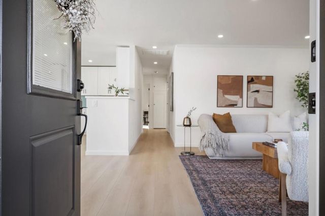 1444 Flores Drive, Pacifica, CA 94044