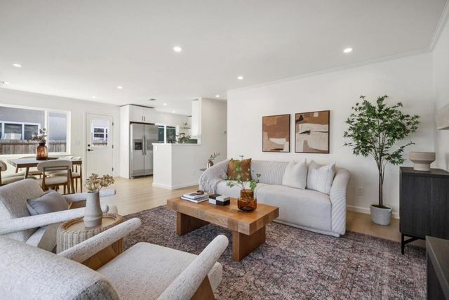 1444 Flores Drive, Pacifica, CA 94044