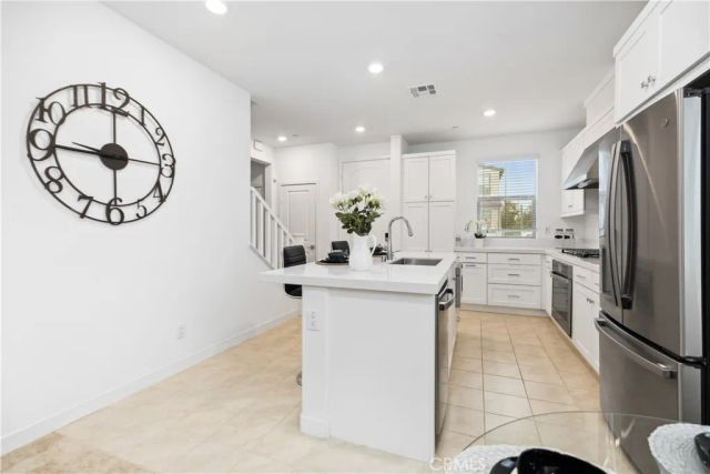 501 Embrook, West Covina, CA 91791