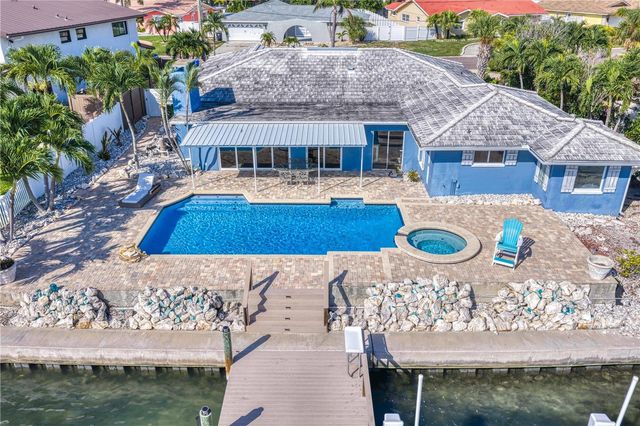 10038 S YACHT CLUB DRIVE, Treasure Island, FL 33706